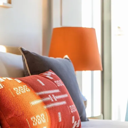 Boavista Charm Balcony Loft * ポルト