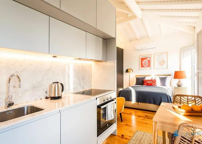 Boavista Charm Balcony Loft * Oporto