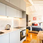 Boavista Charm Balcony Loft * Oporto